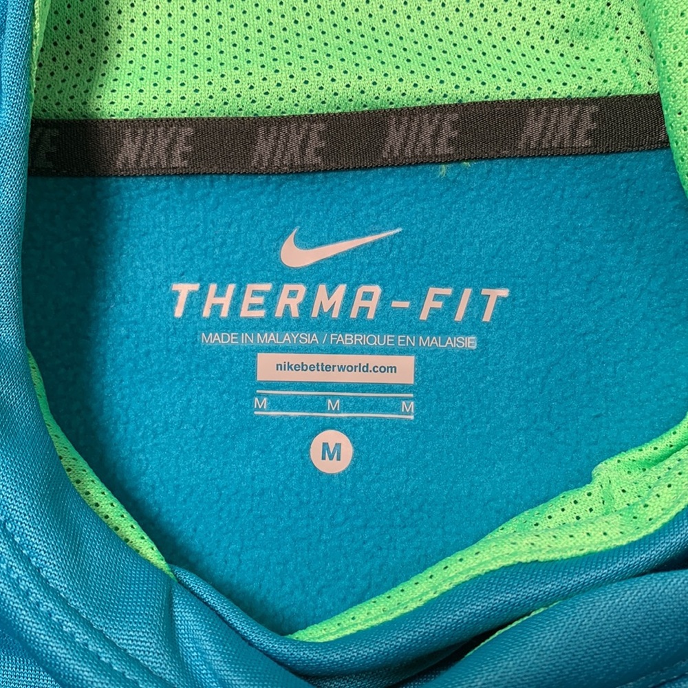 NWT - Nike Therma-Fit Hoodie - Size Kids Medium - Picture 3 of 7